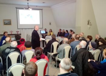12.02.2016 Spotkanie przeciwko obwodnicy. / Krzysztof Żołądek / Radio Kielce
