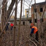 17.02.2016 Ostrowiec Świętokrzyski. Zrujnowana siedziba Gambo. / Teresa Czajkowska / Radio Kielce