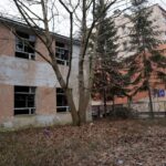 17.02.2016 Ostrowiec Świętokrzyski. Zrujnowana siedziba Gambo. / Teresa Czajkowska / Radio Kielce