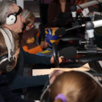 21.02.2016 w DDD gościli przedstawiciele Effectora Kielce. Adrian Buchowski (przyjmujący)  i Adam Swaczyna (asyst. trenera) / Marek Wtorek / Radio Kielce