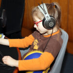 21.02.2016 w DDD gościli przedstawiciele Effectora Kielce. Adrian Buchowski (przyjmujący)  i Adam Swaczyna (asyst. trenera) / Marek Wtorek / Radio Kielce