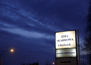 02.02.2016 Kielce. Izba Skarbowa. / Jarosław Kubalski / Radio Kielce