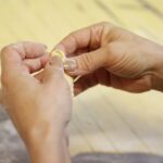 03.02.2016 Kielce. Przygotowywanie faworków i pączków na Tłusty Czwartek w cukierni Dorotka. / Jarosław Kubalski / Radio Kielce