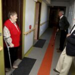 09.02.2016 Kielce. Nowe mieszkania chronione w Domu Pomocy Społecznej przy ulicy Jagiellońskiej. / Jarosław Kubalski / Radio Kielce