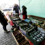 13.02.2016 Kielce. Eko – Bazar przy ulicy Batalionów Chłopskich. / Jarosław Kubalski / Radio Kielce