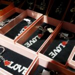 13.02.2016 Kielce. Prezenty na Walentynki w sklepie Prezenciarnia w Galerii Korona. / Jarosław Kubalski / Radio Kielce