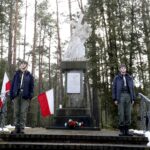 14.02.2016 Skarżysko Kamienna , Bór. 76 rocznica rozstrzelania przez Niemców 360 mieszkańców Skarżyska w 1940 roku. / Jarosław Kubalski / Radio Kielce