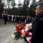 14.02.2016 Skarżysko Kamienna , Bór. 76 rocznica rozstrzelania przez Niemców 360 mieszkańców Skarżyska w 1940 roku. / Jarosław Kubalski / Radio Kielce