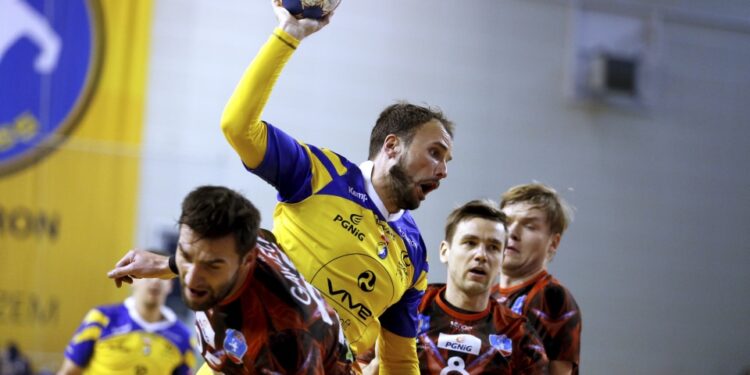 16.02.2016 Kielce. Mecz Vive Tauron Kielce - Borodino Legionowo. / Jarosław Kubalski / Radio Kielce