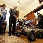 17.02.2016 Kielce. Podsumowanie konkursu Student Wynalazca. Konferencje prasowa zwołał rektor Politechniki Świętokrzyskiej prof. Stanisław Adamczak. / Jarosław Kubalski / Radio Kielce