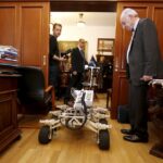 17.02.2016 Kielce. Podsumowanie konkursu Student Wynalazca. Konferencje prasowa zwołał rektor Politechniki Świętokrzyskiej prof. Stanisław Adamczak. / Jarosław Kubalski / Radio Kielce