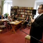 20.02.2016 Kielce . Rzecznik Praw Obywatelskich Adam Bodnar podczas spotkania z mieszkańcami. / Jarosław Kubalski / Radio Kielce