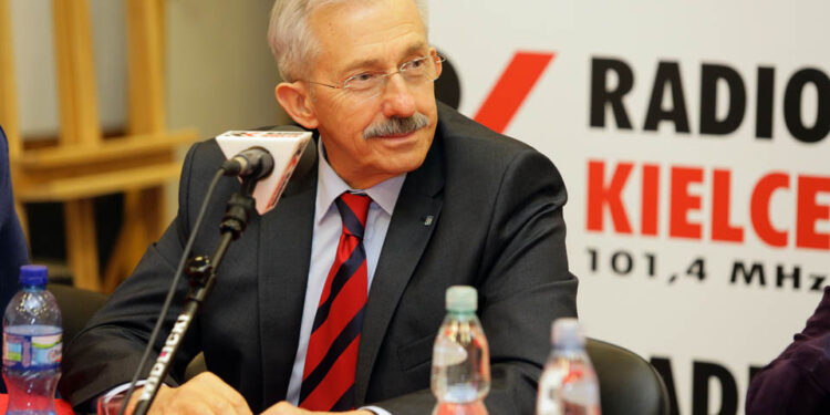 4.11.2014 Kielce. Debata podsumowująca obecną kadencję w Radzie Miasta Kielce. Stanisław Góźdź / Wojciech Habdas / Radio Kielce