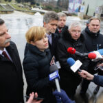 1.2.2016 Kielce. Konferencja PiS na pl. Artystów. / Wojciech Habdas / Radio Kielce