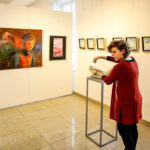 1.2.2016 Kielce. Od 1 lutego 2016 r. BWA rozpoczęło współpracę z Uniwersytetem Trzeciego Wieku organizując warsztaty „Ponad czasem”. / Wojciech Habdas / Radio Kielce