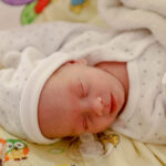 2.2.2016 Kielce. Mikołaj, Hubert i Albert, trojaczki, zostały dziś wypisane do domu. Chłopcy urodzili 30 grudnia 2015 roku. / Wojciech Habdas / Radio Kielce