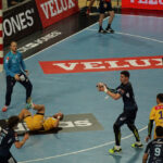 28.02.2016 Montpellier – Vive Tauron Kielce. Pierwsza część meczu. / Robert Kusiej / Radio Kielce