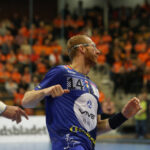 11.02.2016 Krisianstad. IFK-VTK. Druga połowa meczu. Karol Bielecki / Stanisław Blinstrub / Radio Kielce