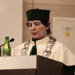 24.02.2016 Politechnika Świętokrzyska. Nadanie tytułu doktora honoris causa prof. Kazimierzowi Fladze. Prof. Zdzisława Owsiak / Stanisław Blinstrub / Radio Kielce