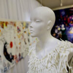 5.2.2016 Oblęgorek. Muzeum Henryka Sienkiewicza. Wystawa tkanin Jaśminy Parkity / Wojciech Habdas / Radio Kielce