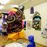 5.2.2016 Oblęgorek. Muzeum Henryka Sienkiewicza. Wystawa tkanin Jaśminy Parkity / Wojciech Habdas / Radio Kielce