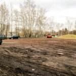 9.2.2016 Kielce. Rozjeżdżony trawnik przy Skateparku na Kadzielni. / Wojciech Habdas / Radio Kielce