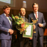 9.2.2016 Kielce. Gala wręczenia "Świętokrzyskich Victorii". Laureat w kategorii "Przedsiębiorczość" Effector S.A / Wojciech Habdas / Radio Kielce