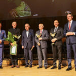 9.2.2016 Kielce. Gala wręczenia "Świętokrzyskich Victorii". Laureatami zostali: w kategorii "Przedsiębiorczość" Effector S.A, w kategorii "Osobowość" ksiądz Jan Oleszko, w kategorii "Samorządność" Gmina Morawica / Wojciech Habdas / Radio Kielce