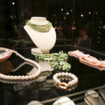 9.2.2016 Kielce. Wystawa "Dziewczyna z perłą" w Galerii Kostiumerii w KCK / Wojciech Habdas / Radio Kielce