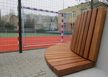 9.12.2015 Kielce. Boisko przy ZSO nr 6 / Robert Felczak / Radio Kielce