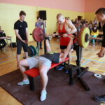 22.03.2016. Mistrzostwa Woj. Świętokrzyskiego Szkół Ponadgimnazjalnych w Wyciskaniu Sztangi Leżąc w III LO im. C.K.Norwida w Kielcach / Kamil Król / Radio Kielce