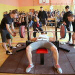 22.03.2016. Mistrzostwa Woj. Świętokrzyskiego Szkół Ponadgimnazjalnych w Wyciskaniu Sztangi Leżąc w III LO im. C.K.Norwida w Kielcach / Kamil Król / Radio Kielce