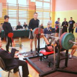 22.03.2016. Mistrzostwa Woj. Świętokrzyskiego Szkół Ponadgimnazjalnych w Wyciskaniu Sztangi Leżąc w III LO im. C.K.Norwida w Kielcach / Kamil Król / Radio Kielce