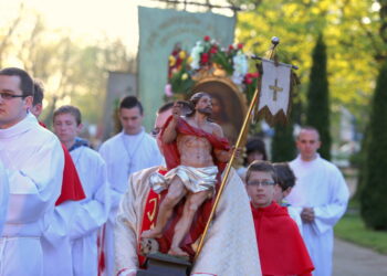 Rezurekcja katedra 2014 / Stanisław Blinstrub / Radio Kielce