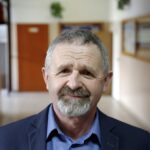 24.02.2016 Kielce. Zespół Szkół Informatycznych im. gen. Józefa Hauke - Bosaka. Dyrektor Kazimierz Mądzik. / Jarosław Kubalski / Radio Kielce