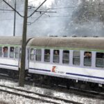 01.03.2016 Kielce. Mecz Korona Kielce - Wisła Kraków został odwołany. Kibice Wisły zostali zawróceni na stacji Białogon. / Jarosław Kubalski / Radio Kielce