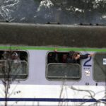 01.03.2016 Kielce. Mecz Korona Kielce - Wisła Kraków został odwołany. Kibice Wisły zostali zawróceni na stacji Białogon. / Jarosław Kubalski / Radio Kielce