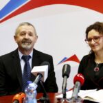 07.03.2016 Kielce. Nowy kurator oświaty Kazimierz Mądzik i wojewoda Agata Wojtyszek. / Jarosław Kubalski / Radio Kielce