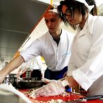 09.03.2016 Kielce. Uczniowie klas gastronomicznych Zakładu Doskonalenia Zawodowego wzięli udział w konkursie Master Chef. Kreatywny Młody Kucharz. / Jarosław Kubalski / Radio Kielce