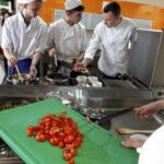 09.03.2016 Kielce. Uczniowie klas gastronomicznych Zakładu Doskonalenia Zawodowego wzięli udział w konkursie Master Chef. Kreatywny Młody Kucharz. / Jarosław Kubalski / Radio Kielce