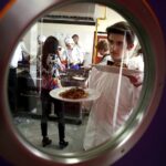 09.03.2016 Kielce. Uczniowie klas gastronomicznych Zakładu Doskonalenia Zawodowego wzięli udział w konkursie Master Chef. Kreatywny Młody Kucharz. / Jarosław Kubalski / Radio Kielce