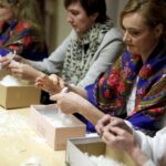 19.03.2016 Osiny. Centrum Twórczości Ludowej. Darcie pierza. / Jarosław Kubalski / Radio Kielce