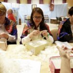 19.03.2016 Osiny. Centrum Twórczości Ludowej. Darcie pierza. / Jarosław Kubalski / Radio Kielce