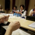 19.03.2016 Osiny. Centrum Twórczości Ludowej. Darcie pierza. / Jarosław Kubalski / Radio Kielce