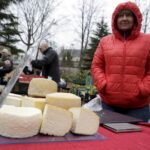 20.03.2016 Kielce. Kiermasz Wielkanocny w Dworku Laszczyków. / Jarosław Kubalski / Radio Kielce