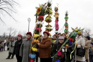 20.03.2016 Skalbmierz. Niedziela Palmowa. Palmy Wielkanocne. / Jarosław Kubalski / Radio Kielce