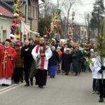 20.03.2016 Skalbmierz. Niedziela Palmowa. Palmy Wielkanocne. / Jarosław Kubalski / Radio Kielce