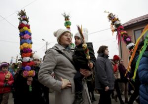 20.03.2016 Skalbmierz. Niedziela Palmowa. Palmy Wielkanocne. / Jarosław Kubalski / Radio Kielce