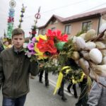 20.03.2016 Skalbmierz. Niedziela Palmowa. Palmy Wielkanocne. / Jarosław Kubalski / Radio Kielce