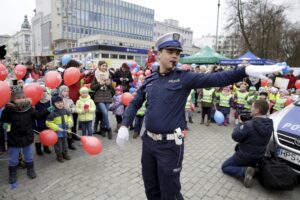 21.03.2016 Kielce. Happening " Obudź w sobie wiosnę". / Jarosław Kubalski / Radio Kielce